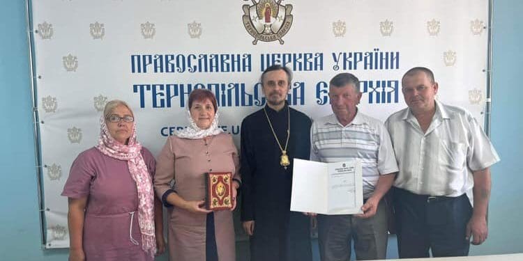 Історичне рішення: на День Конституції ще одна парафія на Тернопільщині перейшла до ПЦУ