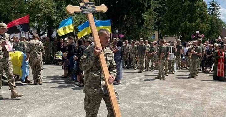 На Тернопільщині попрощалися з військовим Назаром Малікгулиєвом