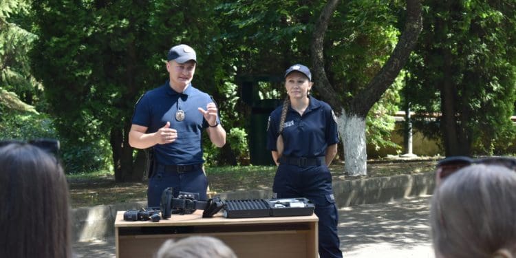 Тернопільські патрульні завітали до майбутніх студентів юридичного факультету