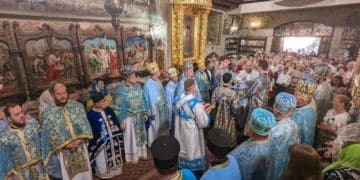 Предстоятель ПЦУ Блаженнійший Епіфаній очолив святкове богослужіння у храмі в Тернополі