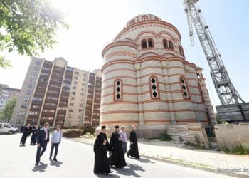 Митрополит Епіфаній оглянув хід будівництва кафедрального собору у Тернополі