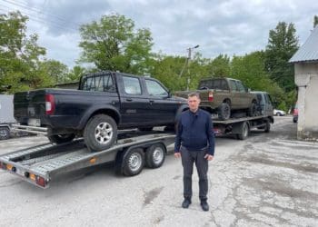 Ще два автомобілі відправили бійцям ССО з Тернополя