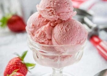 Полуничне морозиво: смачний рецепт до часу
