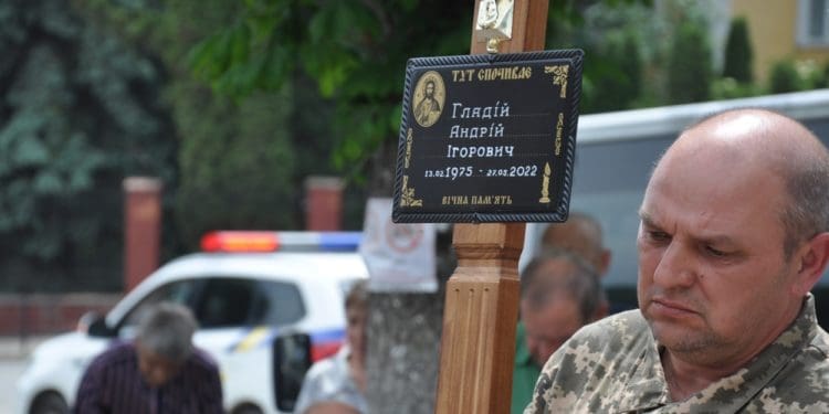 Чортків зустрів тіло загиблого воїна Андрія Гладія, котрий вісім років захищав Україну від рашистів