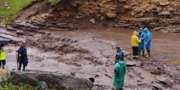 Попросили сусіда підвезти: стали відомі деталі загибелі чоловіка і двох дітей на Тернопільщині