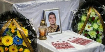 У Тернополі попрощалися з солдатом Ігорем Гесюком