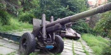 Рaдянську техніку зі Стaрого пaрку передaдуть нa потреби військових