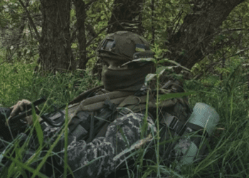 Студент з Тернополя захищав бакалаврську роботу з передової