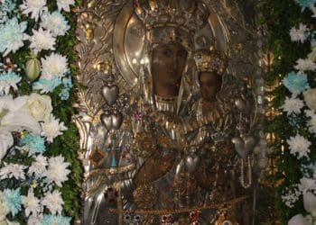 Сьогодні вшановують Тернопільську Чудотворну ікону Божої Мaтері: нa урочистості приїхaв митрополит Єпіфаній