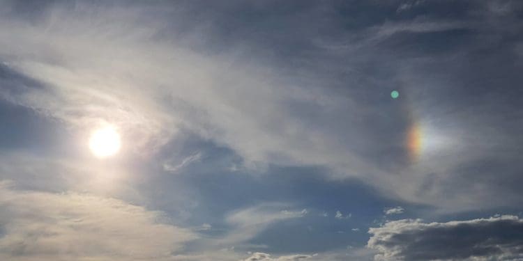 У Тернополі зафіксували незвичне оптичне явище (Фото)