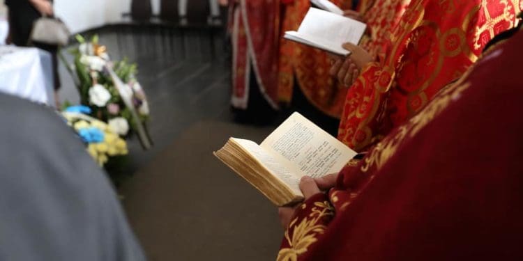 У Тернополі попрощалися із загиблим захисником, гранатометником Михайлом Павликом