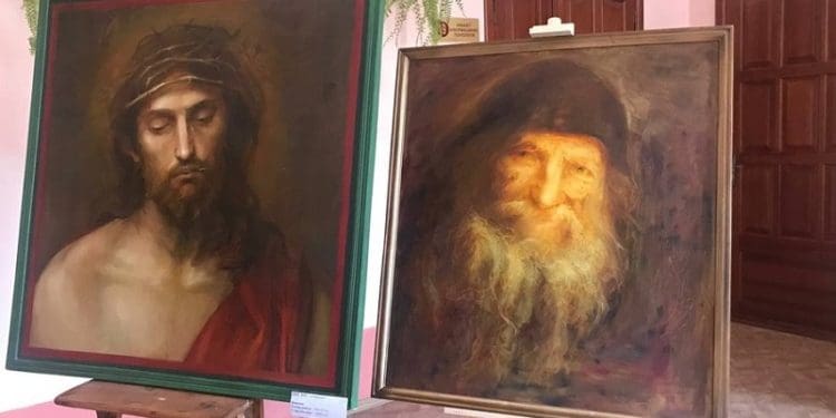 На благодійній виставці-аукціоні у Тернопільському кооперативному збирали гроші на допомогу військовим