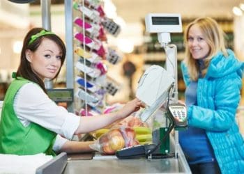 До 15 000 гривень зарплати пропонують на Тернопільщині продавцям