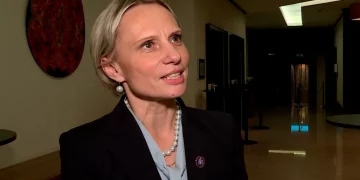 “Зеленський повинен розв’язати цю проблему”: Спартц перерахувала звинувачення проти Єрмака