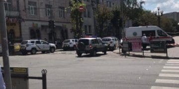 Замінування у Тернополі: евакуйовують людей із вокзалу та універмагу (Оновлено)