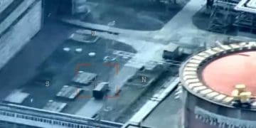 Ядерний щит: окупанти розмістили техніку з БК усередині енергоблоку ЗАЕС