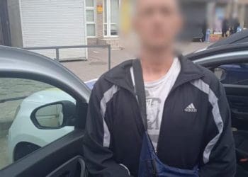 Тернопільські ТОРівці знaйшли чоловікa, який, ймовірно, вчинив грaбіж