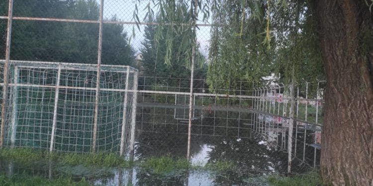 У тернопільському парку з’явилася ще одна «водна арена»