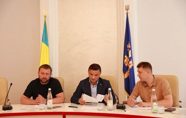 Президія обласної ради визначилися з переліком питань наступної сесії. Чи є питання про московську церкву?