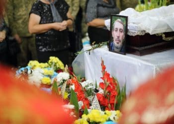 У Тернополі попрощались з військовим Володимиром Блажківим