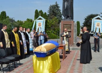 Похорон Героя в Ланівцях: У день народження йому співали «Вічная пам’ять»