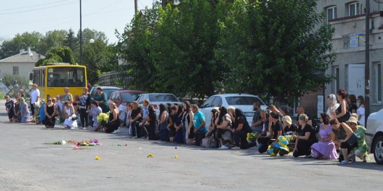 Похорон Героя в Ланівцях: У день народження йому співали «Вічная пам’ять»