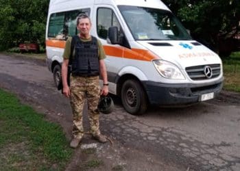 Автівки від «Української команди» вже поїхали до військових медиків зі Зборівщини