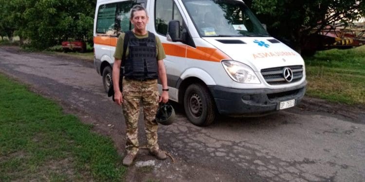 Автівки від «Української команди» вже поїхали до військових медиків зі Зборівщини