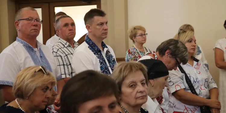 Молилися за мир та воїнів: святкове богослужіння у церкві Успіння Пресвятої Богородиці