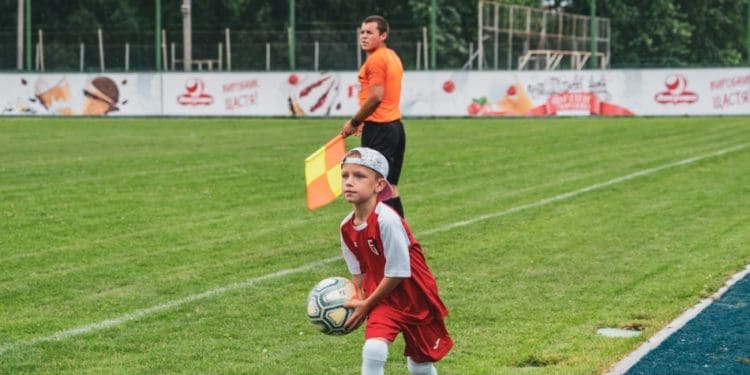 У Тернополі відбувся благодійний футбольний матч на підтримку Збройних сил України