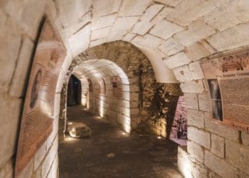 Тернополян запрошують на безкоштовні екскурсії у підземелля Катедри