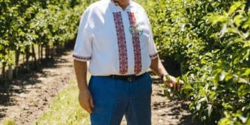 Колеги привітали відомого на Тернопільщині фермера з Днем народження