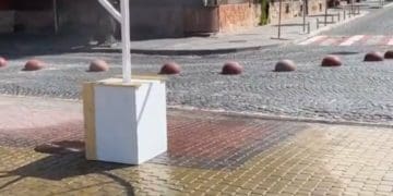 Справжній порятунок від спеки: у центрі Тернополя встановили освіжаючу рамку