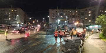 На вулицях Тернополя продовжуються локальні поточні ремонти дорожнього покриття