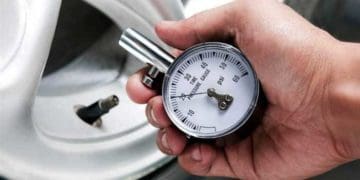 Як часто потрібно перевіряти та змінювати тиск у шинах автомобіля влітку та взимку
