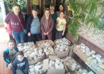 Волонтерство усім селом: у Вербівці немає родини, де б не долучалися до підтримки ЗСУ