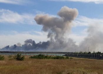 Вкотре нагадуємо про правила пожежної безпеки: у Міноборони прокоментували вибухи в Криму