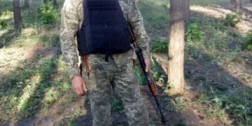Син біля матері: загиблого Героя Зіновія Зажерея поховали в родинному селі