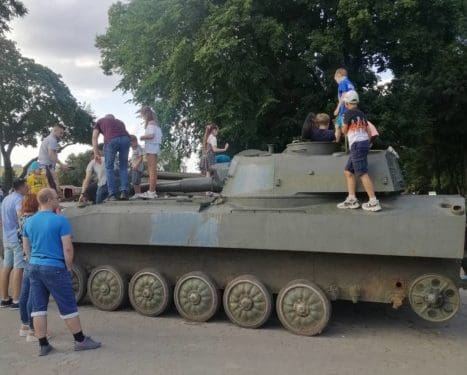 У Тернополі відкрилася виставка російської військової техніки, знищеної військовослужбовцями ЗСУ