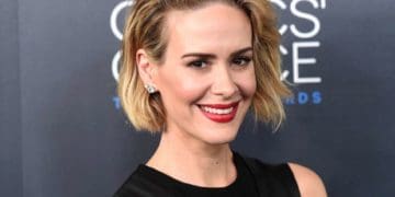 Трендові зачіски осені 2022: стильні варіанти для власниць короткого волосся