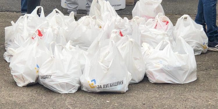 Благодійний фонд «За Луганщину» допомагає переселенцям у Тернополі