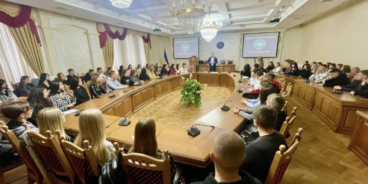 Відомий тернопільський бізнесмен і меценат зустрівся зі студентами ЗУНУ