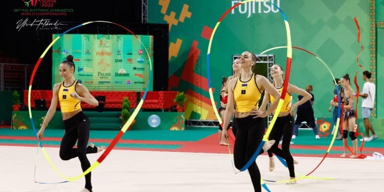 Збірна команда України бере участь у Чемпіонаті світу з художньої гімнастики в Софії