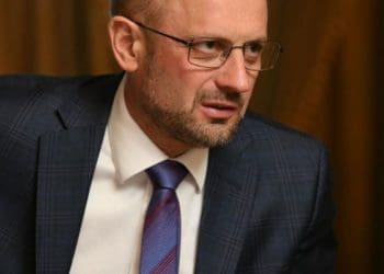 Роман Безсмертний: Думка, що наша армія вийде на кордон і все зразу вирішиться – помилкова