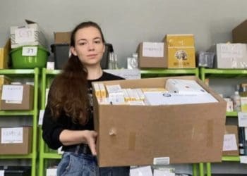 Волонтери благодійного фонду “Тернопіль” передали військовим медичні препарати