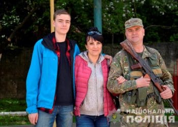 Як я дивитимусь в очі синові, коли в такий складний час не піду боронити рідний край, – тернопільський поліцейський