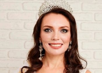 Консулка Угорщини і мама трьохдітей з Тернополя представить Україну на “Місіс Світу-2022”