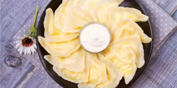 “І з сиром пироги”. Рецепт вареників з відомої пісні