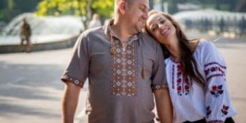 У Тернополі на весіллі капітана теплохода і журналістки гості збирали гроші на авто для ЗСУ