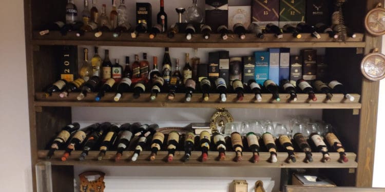 Заступнику начальника податкової Тернопільщини, який займався поборами та намагався втекти, оголошено про підозру (Відео, фото)